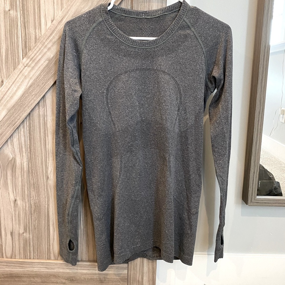 Lululemon swiftly tech 2.0 long sleeve